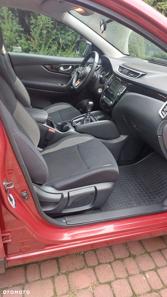 Nissan Qashqai 1.3 DIG-T Acenta - 9