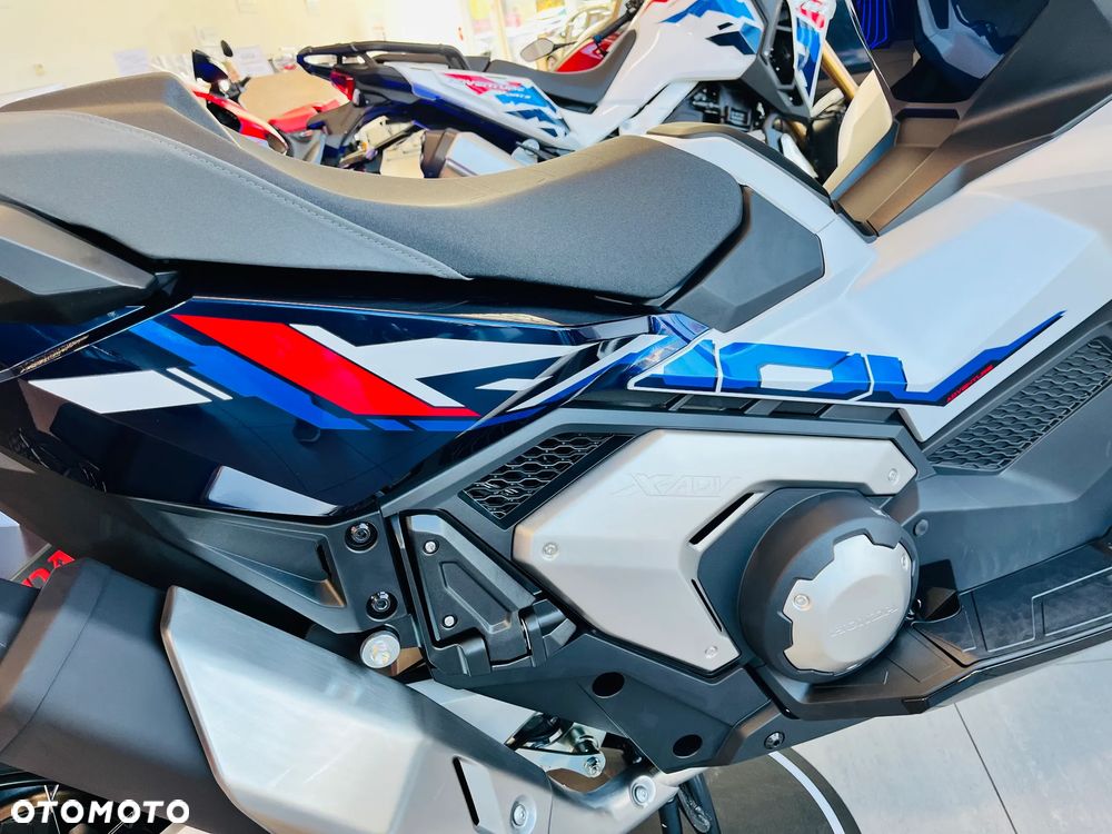 Honda X-ADV - 14