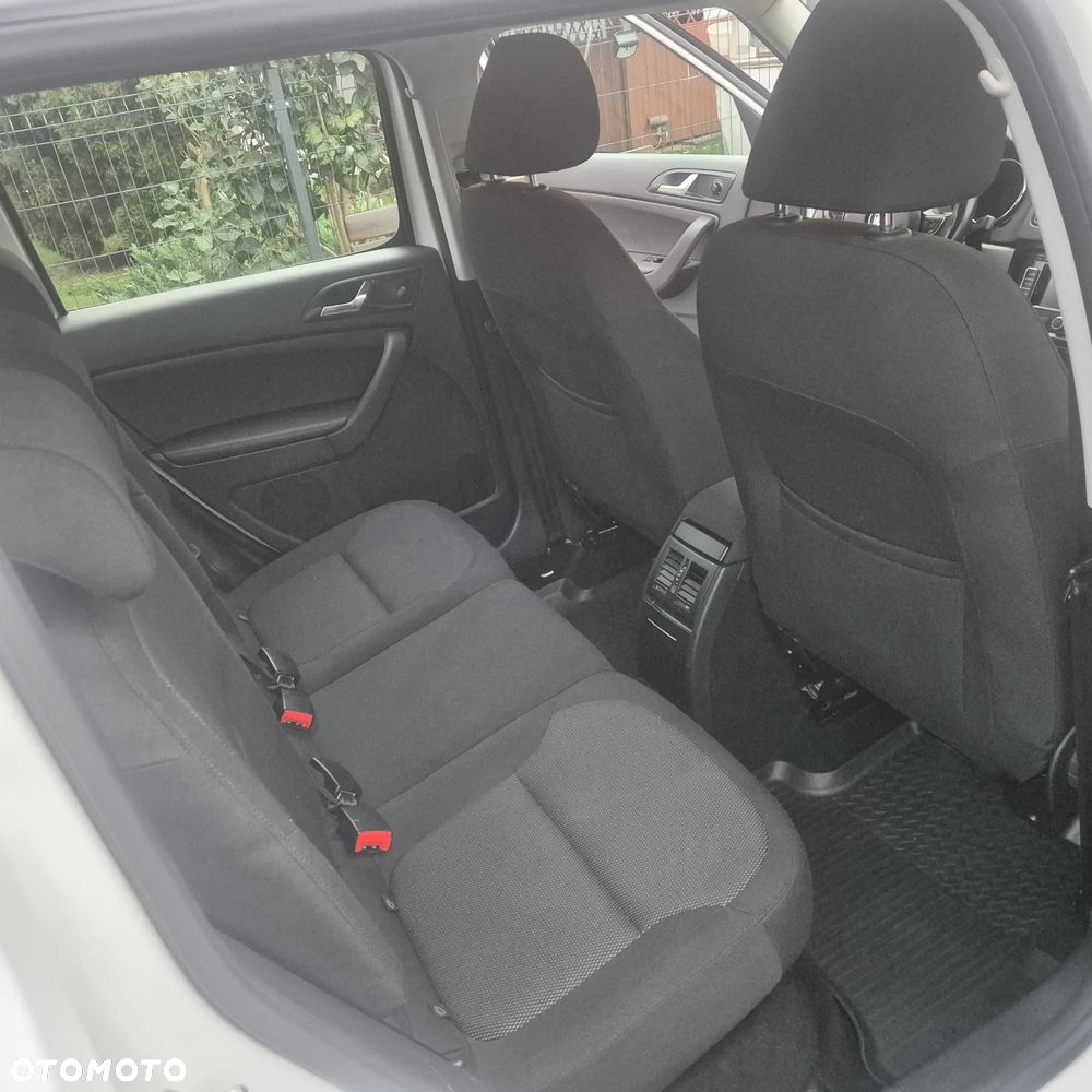 Skoda Yeti Outdoor 2.0 TDI 4x4 Cool Edition - 7