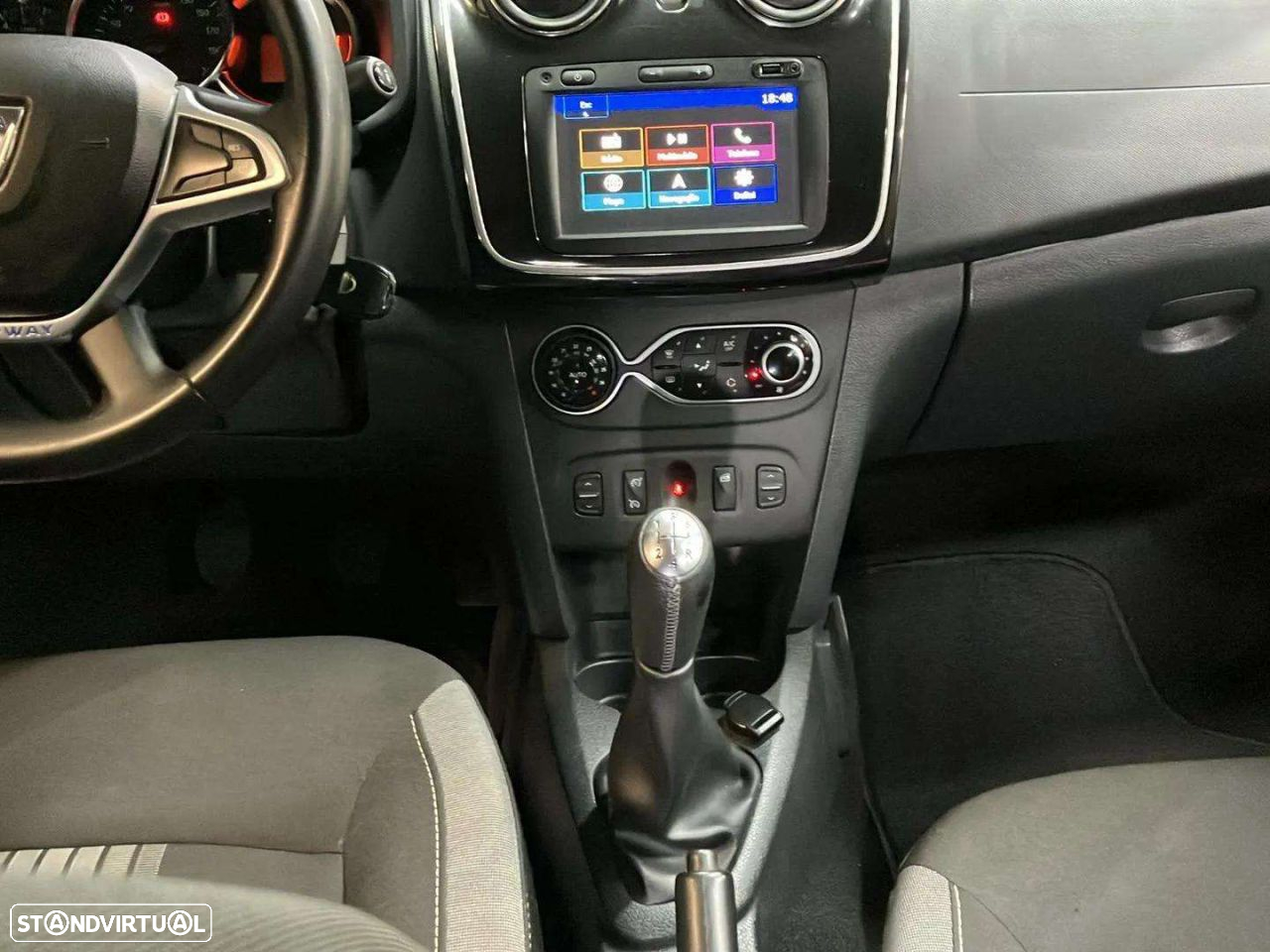 Dacia Sandero 0.9 TCe Stepway - 10