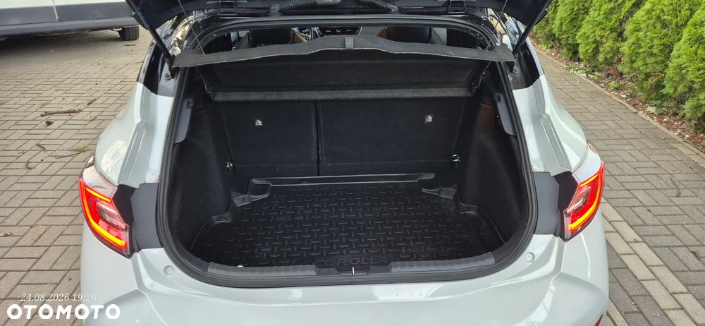 Toyota Corolla 1.8 Hybrid GPF GR Sport - 16
