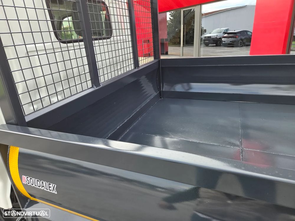 Toyota Dyna 100 tribasculante - 8