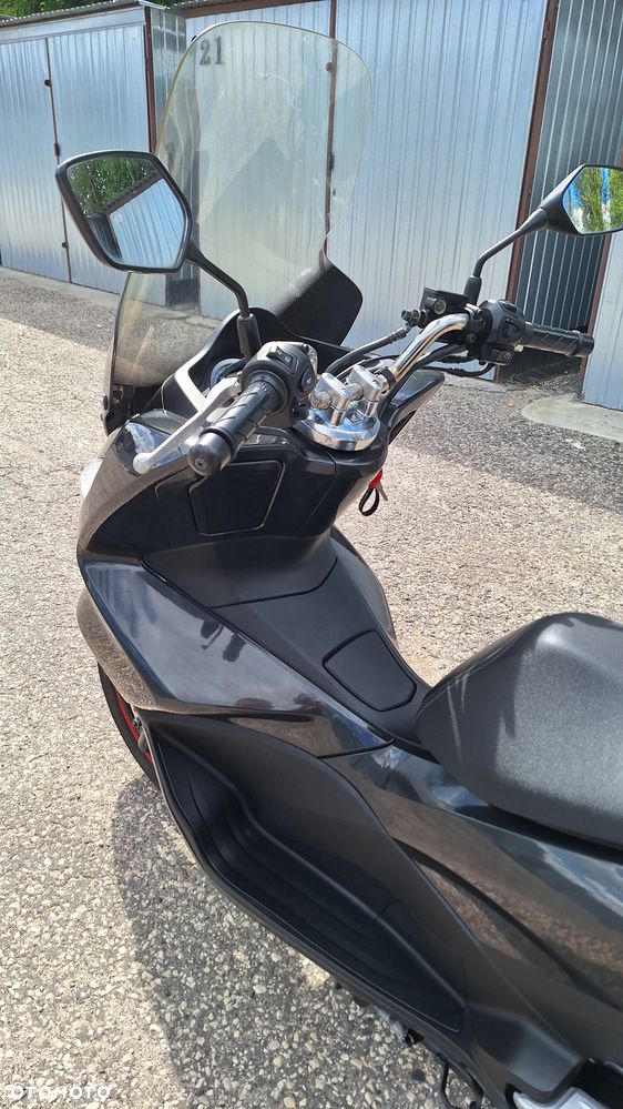 Honda PCX - 5