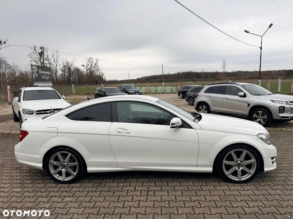 Mercedes-Benz Klasa C 200 (BlueEFFICIENCY) - 5