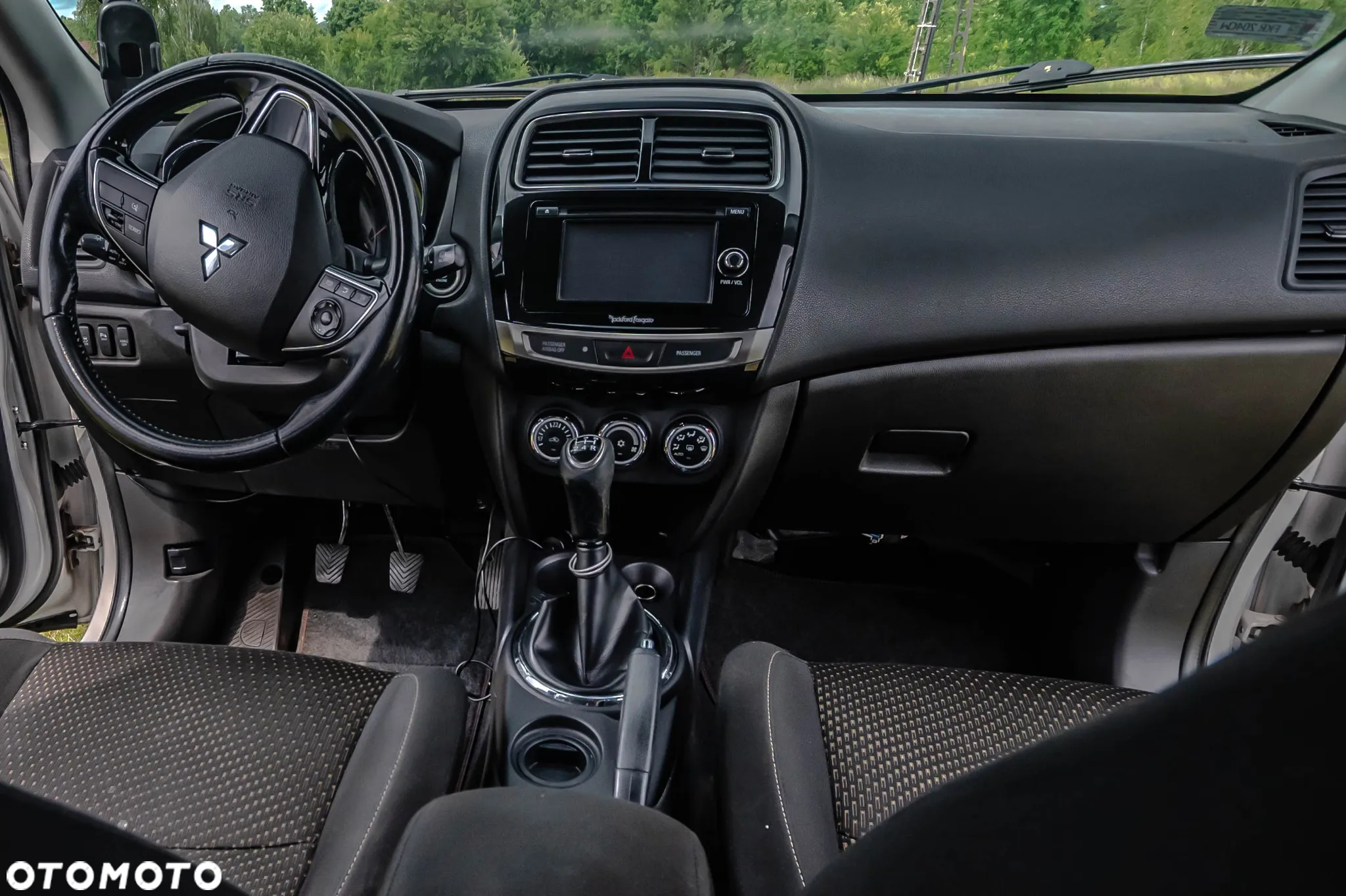 Mitsubishi ASX - 8
