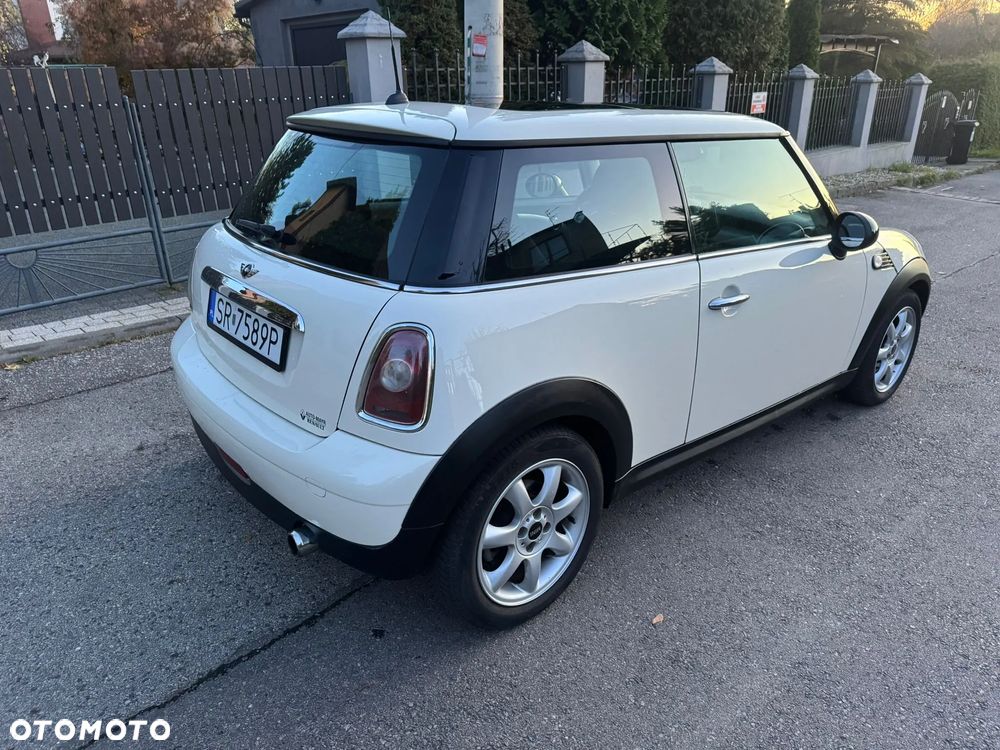 MINI ONE Standard - 6