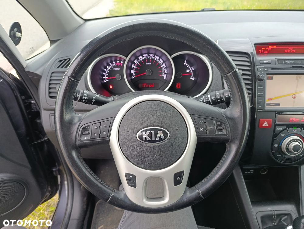 Kia Venga 1.6 Business Line - 9