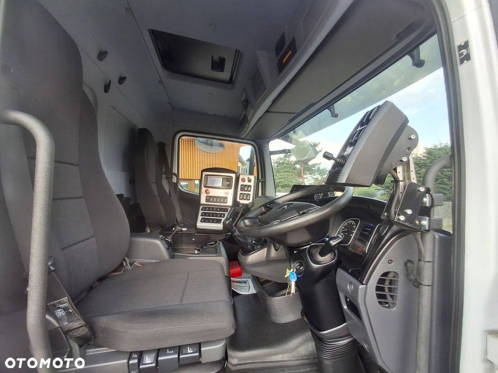 Mercedes-Benz Atego 1021 Zamiatarka Schmidt SK500 Napęd Hydrostatyczny Listwa Wysokiego Ciśnienia Karcher Szczotki Lewa Oraz Prawa Strona 3600 Mth Zamiatarka Uliczna - 32