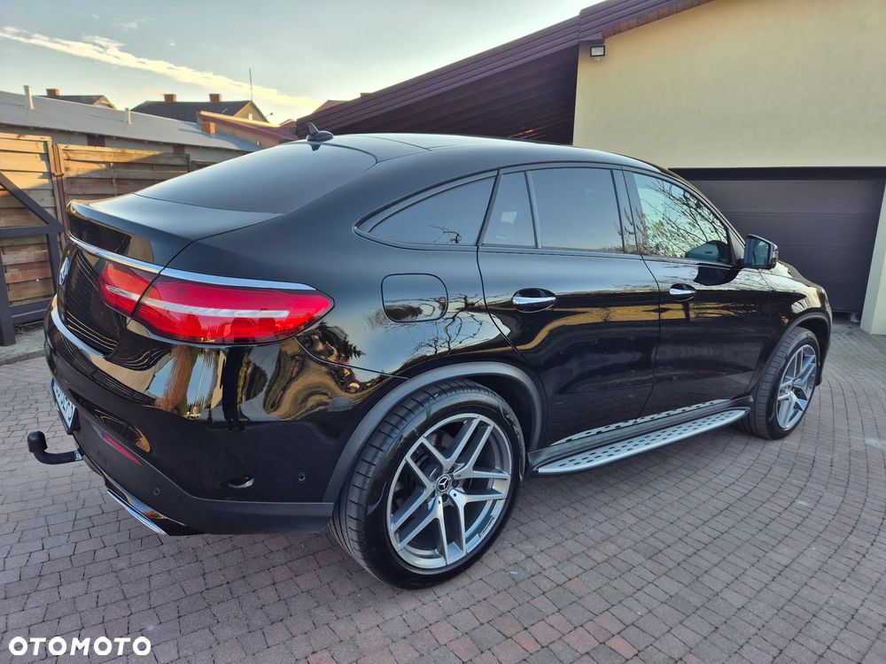 Mercedes-Benz GLE 350 d 4-Matic - 4