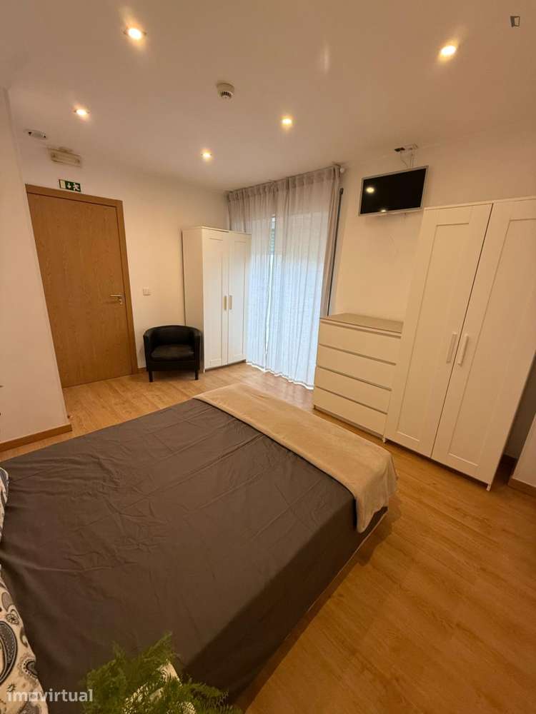Quarto - localizado em Sintra Lisbon - Grande imagem: 3/4