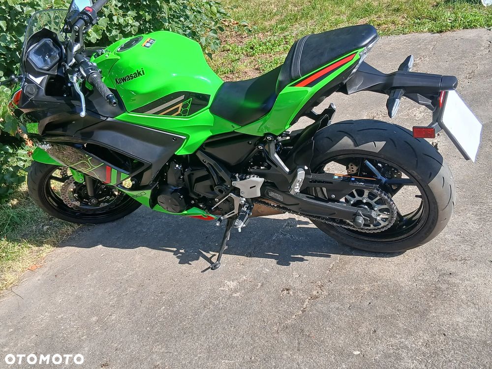 Kawasaki Ninja - 6