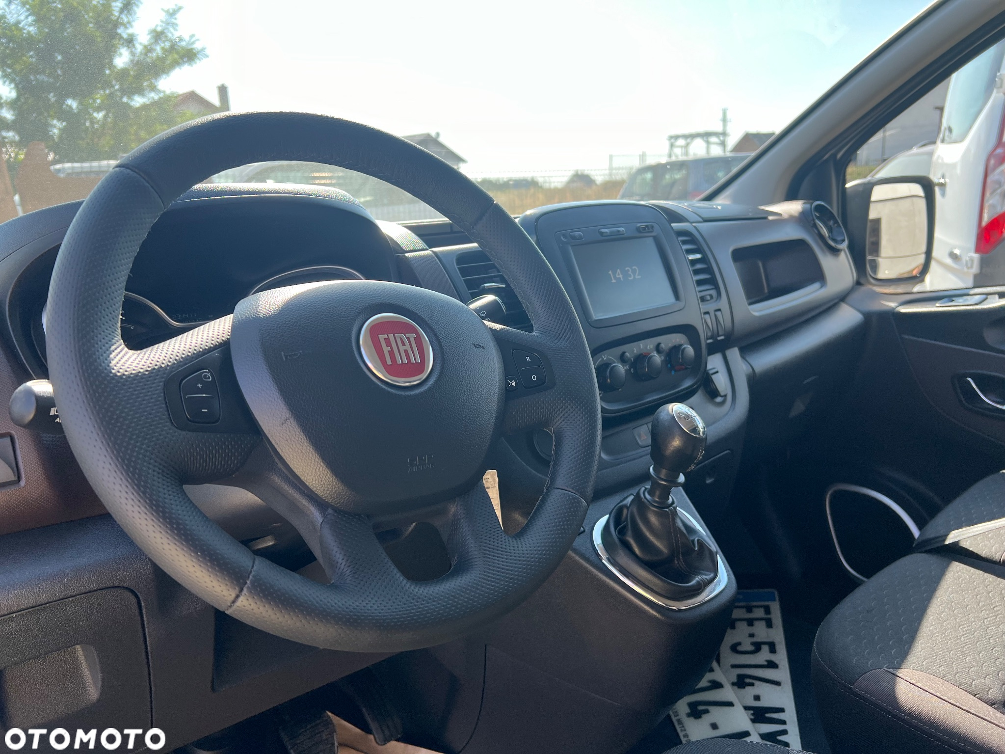 Renault TRAFIC TALENTO - 8