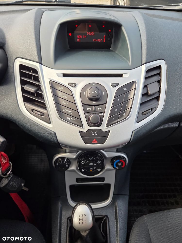 Ford Fiesta 1.4 TDCi Gold X - 12
