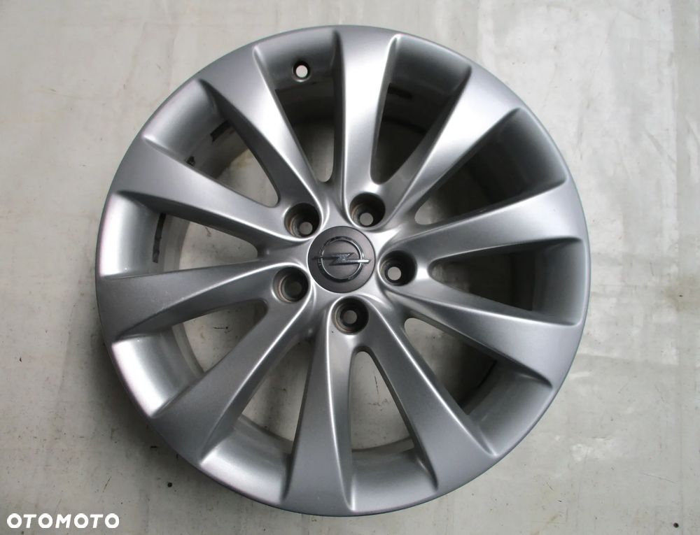 FELGA ALUMINIOWA 17 OPEL CORSA D CORSA E  ET35 - 12