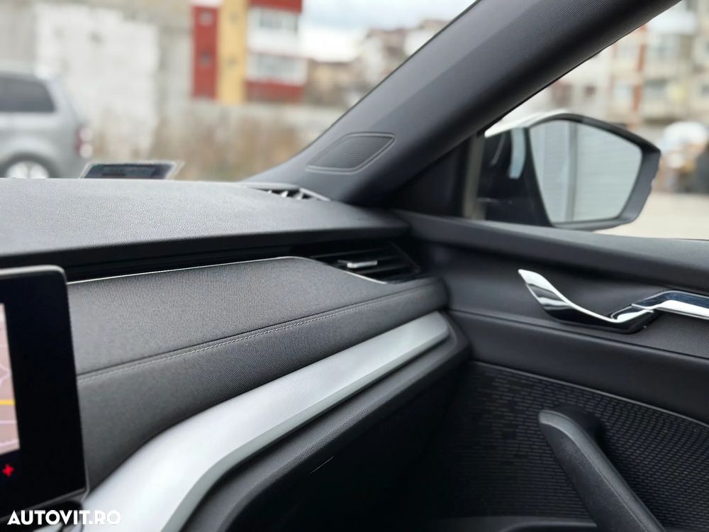 Skoda Octavia 2.0 TDI DSG Sport Edition - 13