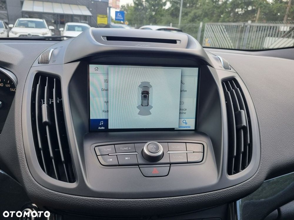 Ford Kuga 1.5 EcoBoost 2x4 ST-Line - 24