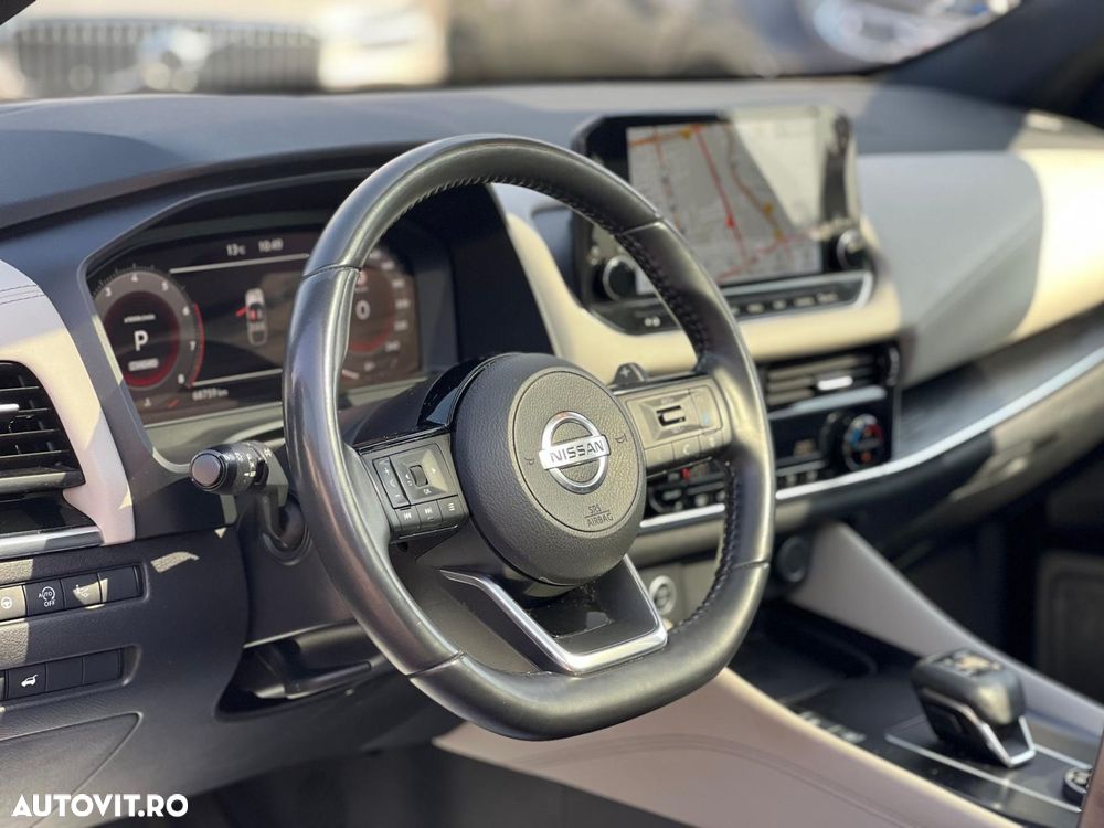 Nissan Qashqai 1.3 DIG-T 4x4 MHEV Xtronic Tekna - 10