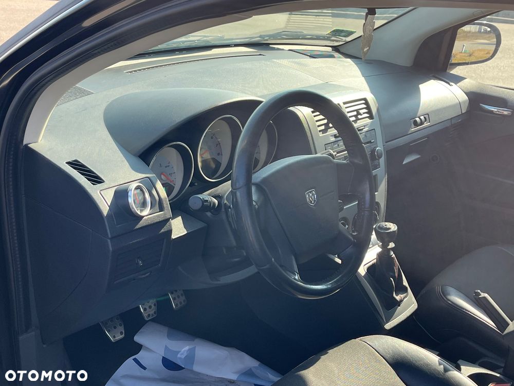 Dodge Caliber - 5