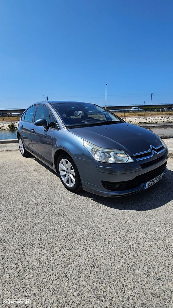 Citroën C4 1.4 16V SX - 2