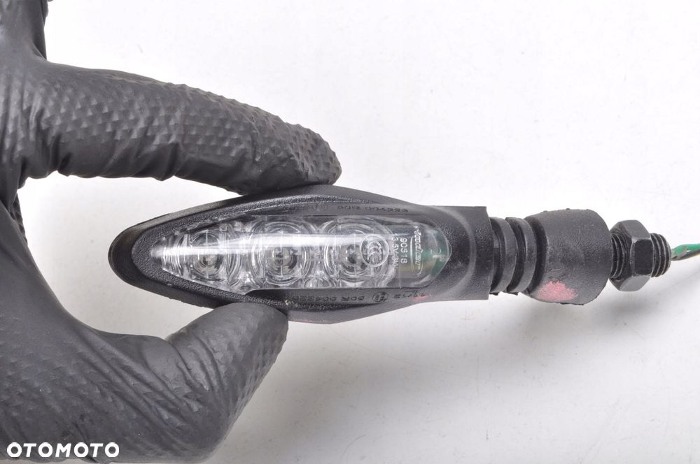 KTM DUKE 125 KIERUNKOWSKAZ LEWY PRZÓD 24R JP401018-1185 - 2