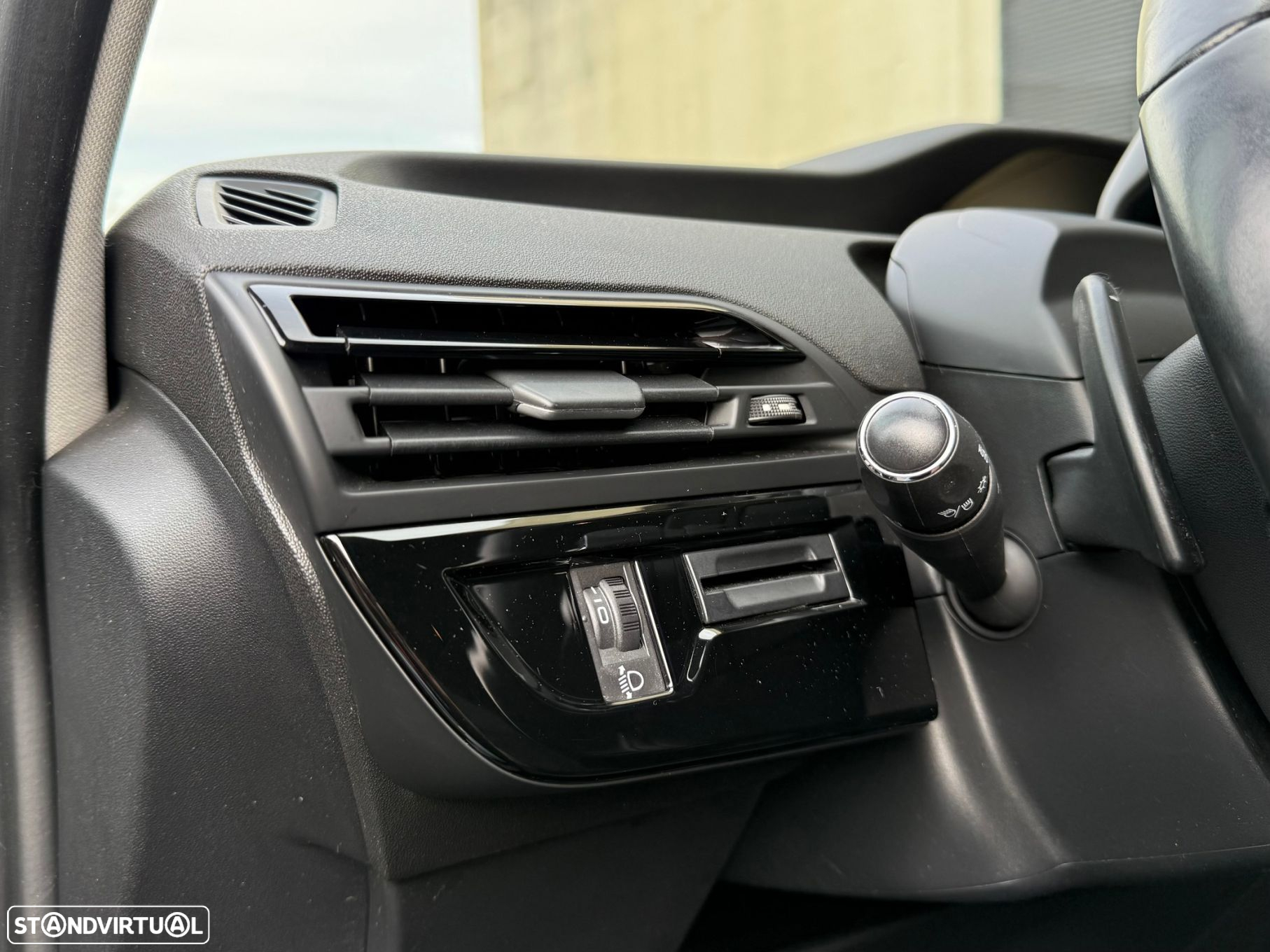 Citroën C4 Spacetourer BlueHDi 130 Stop&Start EAT8 SHINE - 12