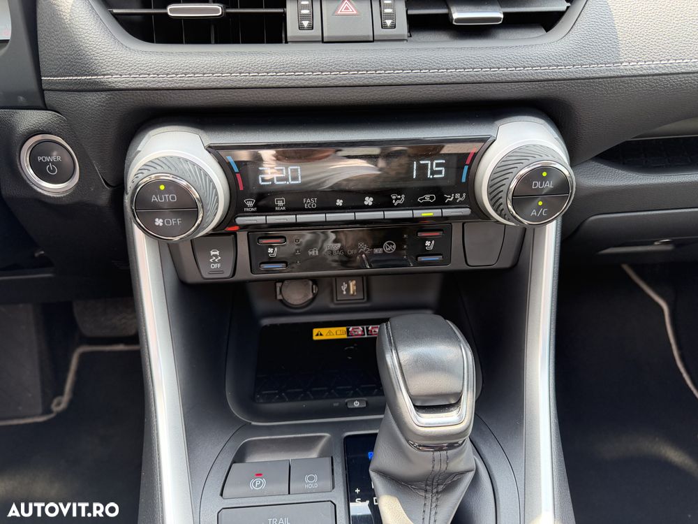 Toyota RAV4 2.5 VVT-iE 4x4 Luxury - 23