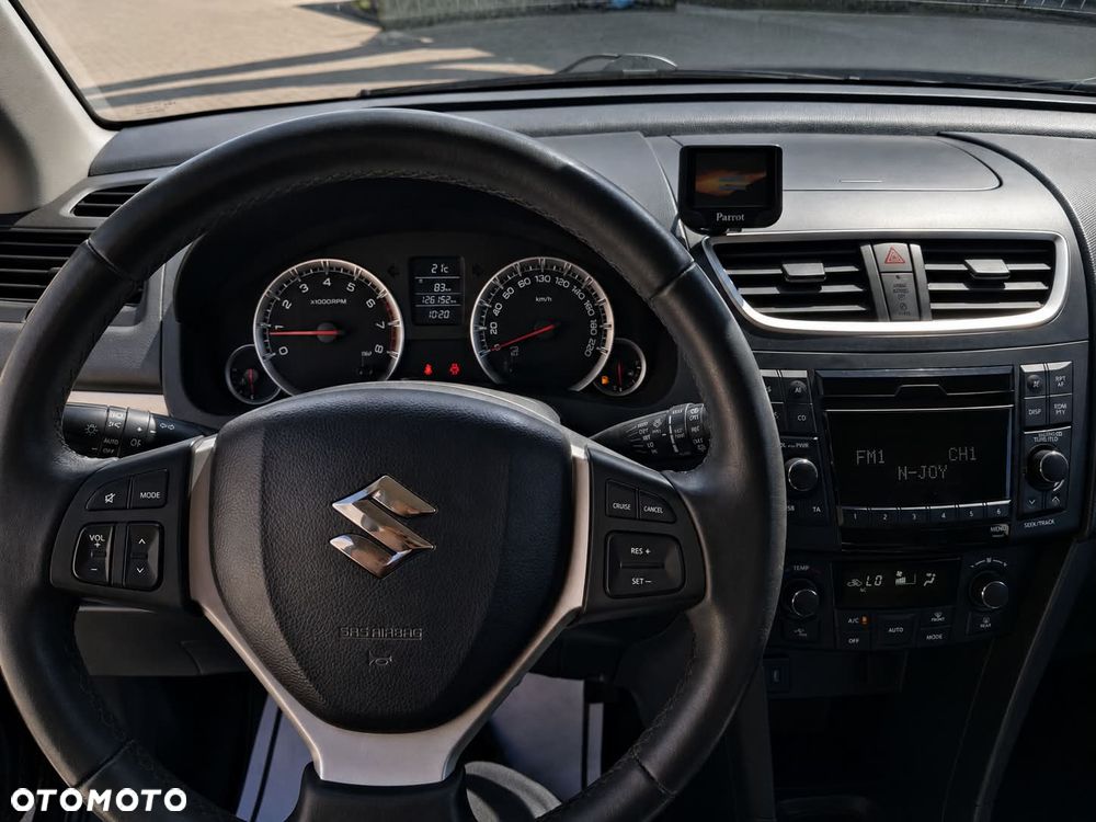 Suzuki Swift 1.2 30 Jahre - 11
