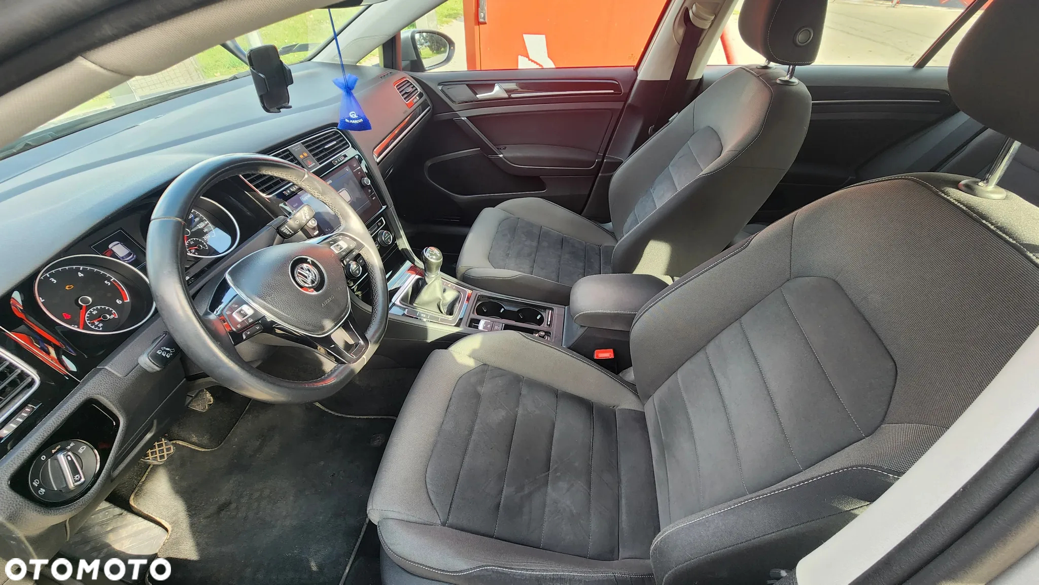 Volkswagen Golf VII 1.6 TDI BMT Highline - 10