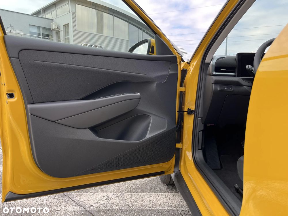 Volkswagen T-Roc 1.5 eTSI Trend DSG - 10