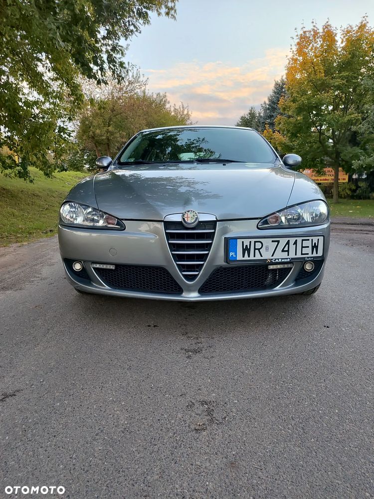 Alfa Romeo 147 2.0 Twin Spark Exclusive - 3