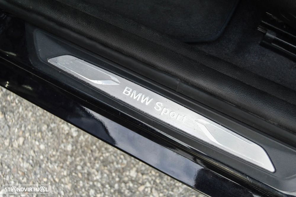 BMW 116 i Line Sport - 12