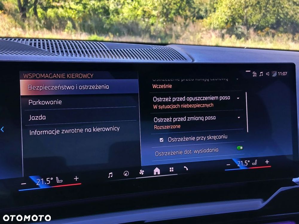 BMW Seria 5 520d xDrive - 17