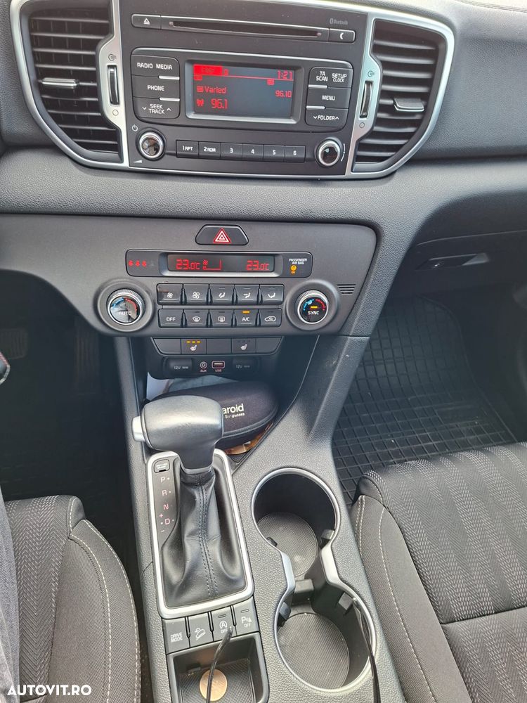 Kia Sportage 1.7 DSL 7DCT 4x2 Classic - 21