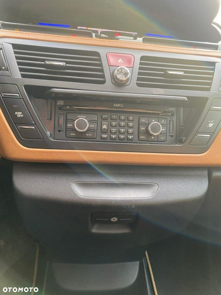 Citroën C4 Picasso 2.0 HDi Equilibre Exclusive Navi MCP - 18