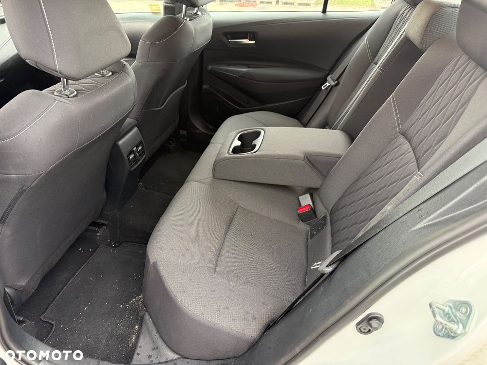 Toyota Corolla 1.5 Comfort - 23