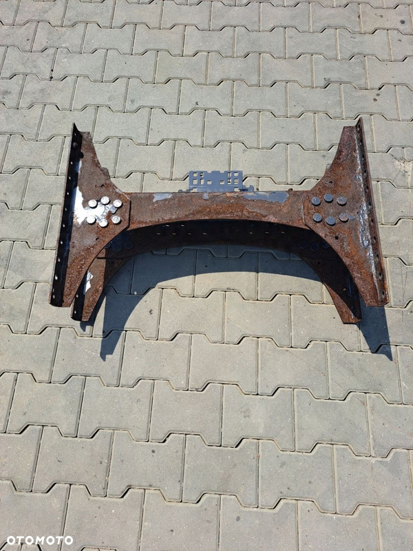 BELKA WZMOCNIENIE WSPORNIK RAMY VOLVO FH 4