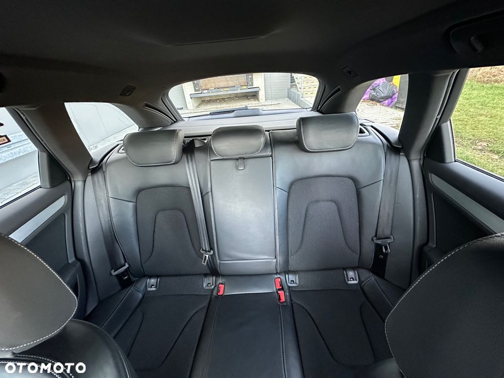 Audi A4 Avant 2.0 TDI DPF clean diesel S line Sportpaket - 11