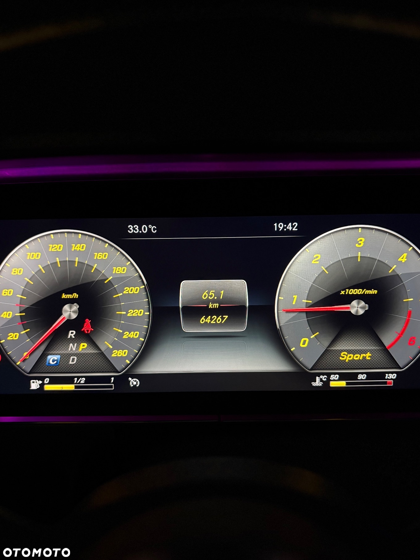 Mercedes-Benz Klasa E 220 d T 9G-TRONIC Avantgarde - 27