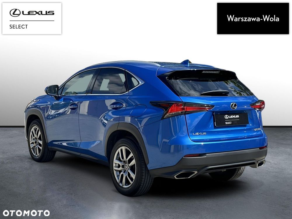 Lexus NX 300 Comfort AWD - 4