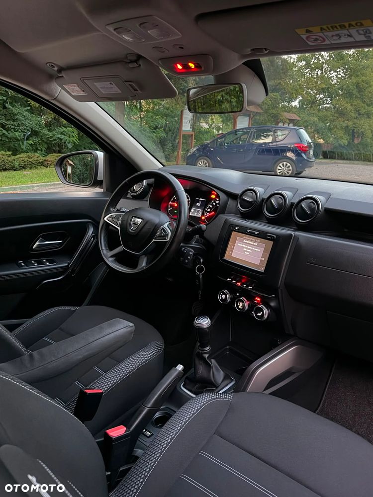 Dacia Duster 1.6 SCe Connected by Orange - 31