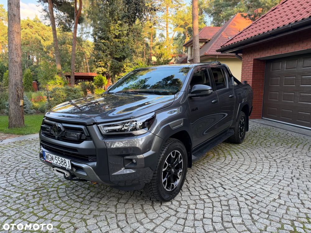 Toyota Hilux 2.8 D-4D mHEV Double Cab Invincible 4x4 - 2