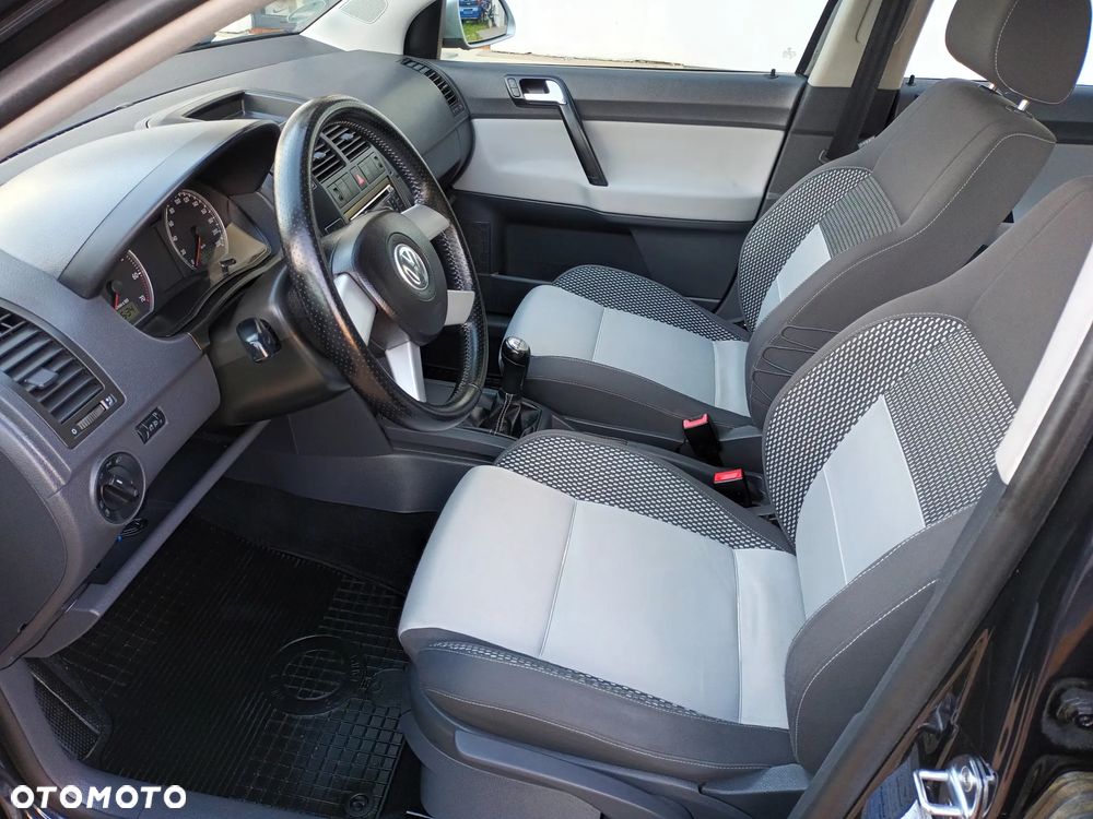 Volkswagen Polo Cross 1.6 - 5