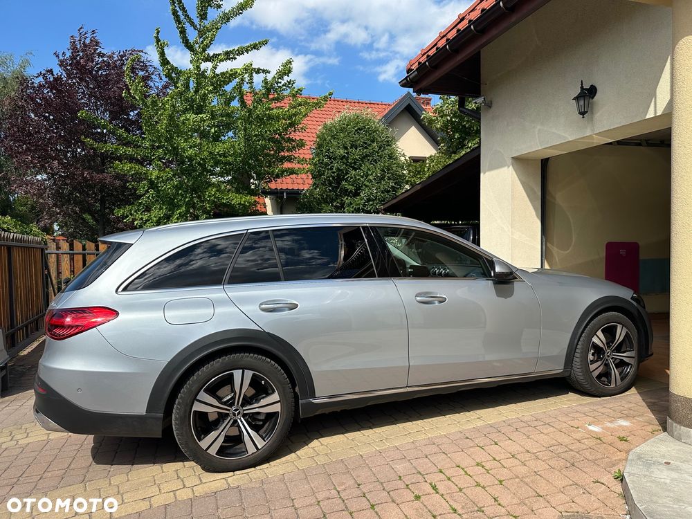 Mercedes-Benz Klasa C 220 d mHEV 4-Matic All-Terrain Avantgarde - 5