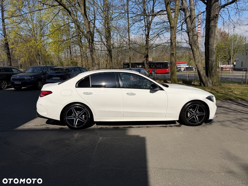 Mercedes-Benz Klasa C 220 d mHEV 4-Matic AMG - 5
