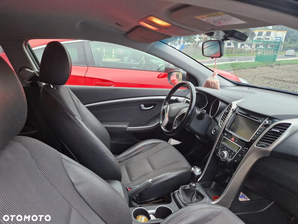 Hyundai i30 1.6 CRDi Classic - 7