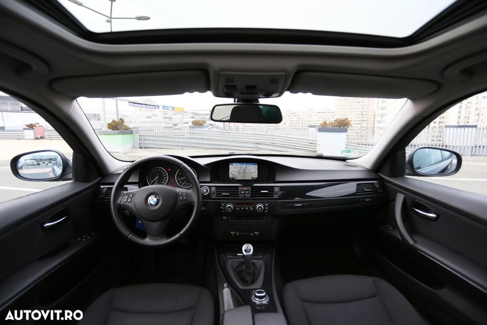 BMW Seria 3 320i Edition Exclusive - 7