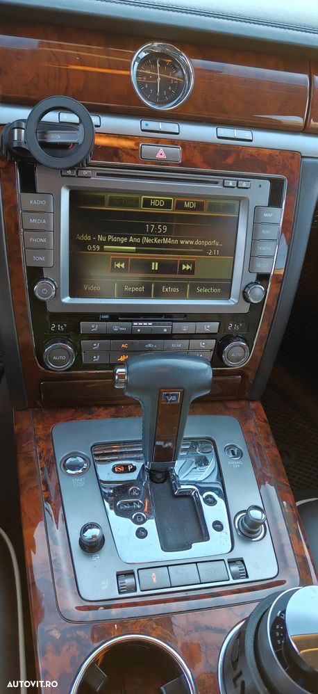 Volkswagen Phaeton 3.0 V6 TDI DPF 4MOTION Tiptronic Lang - 14