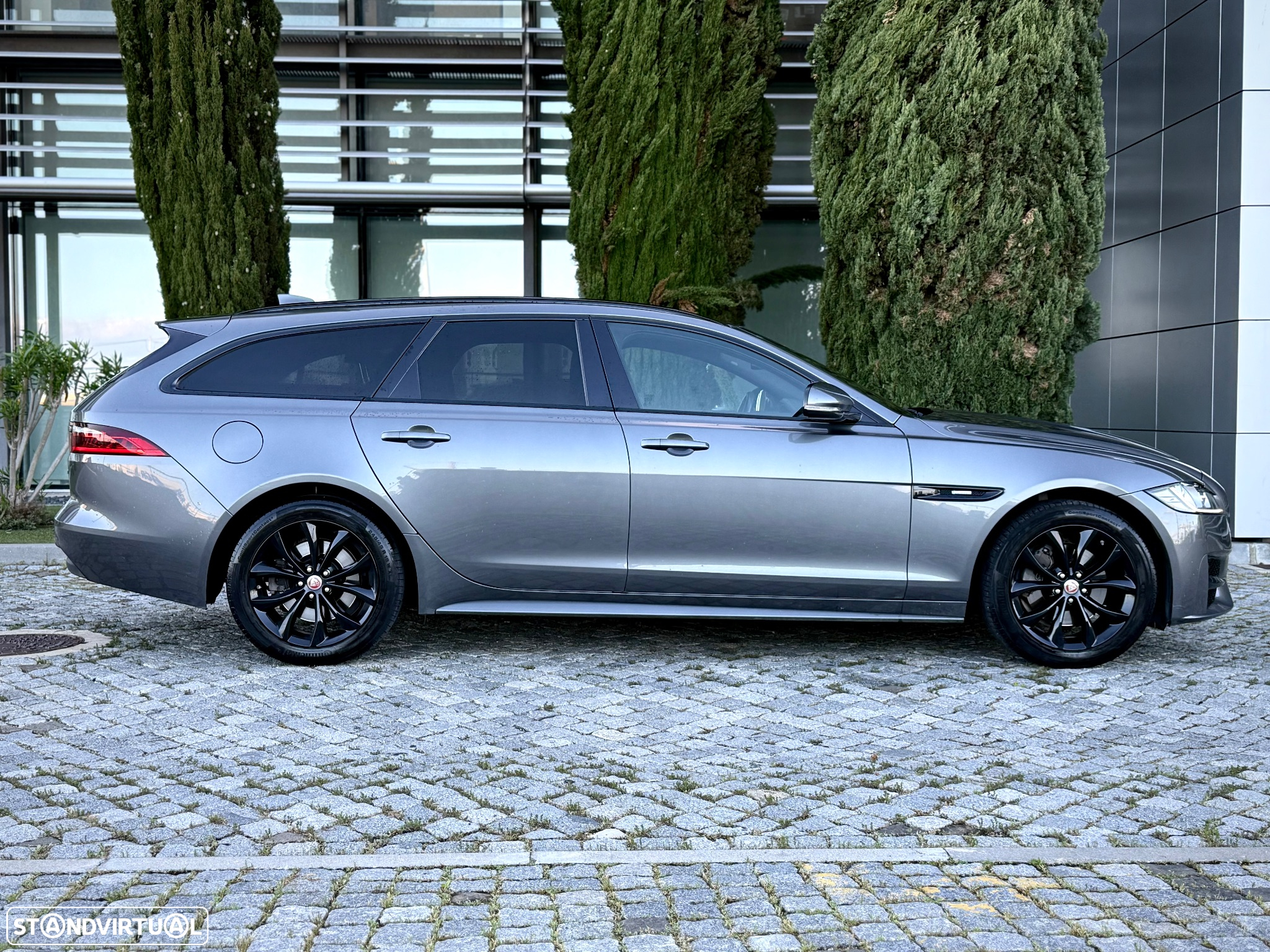 Jaguar XF Sportbrake 2.0 D R-Sport Aut. - 9