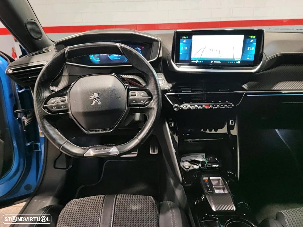 Peugeot e-2008 50 kWh GT - 9