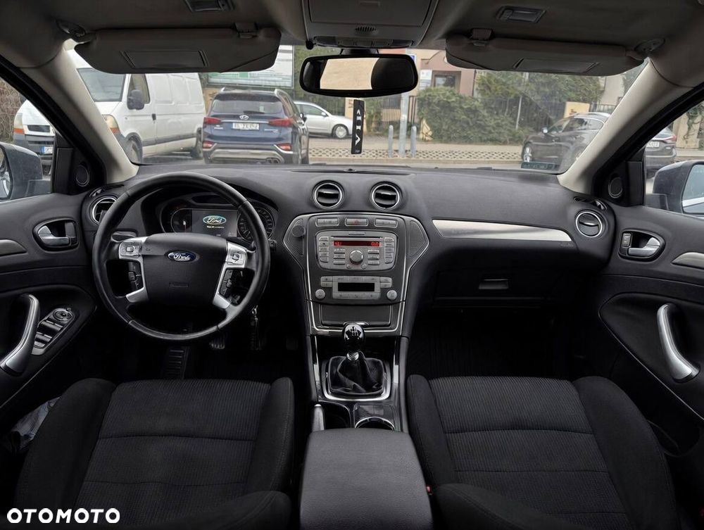 Ford Mondeo 1.8 TDCi Silver X - 9